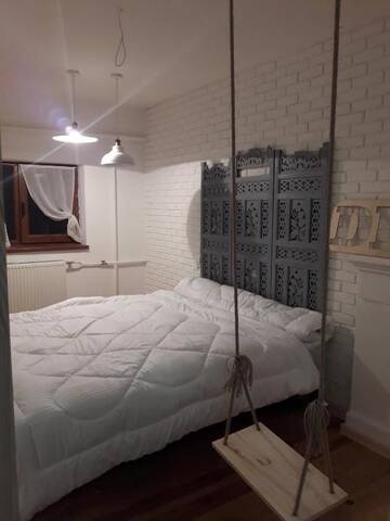 Фото номера Улучшенный двухместный номер с 1 кроватью Хостелы Eco Hostel DROVA г. Львов 11