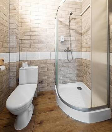 Фото номера Улучшенный двухместный номер с 1 кроватью Хостелы Eco Hostel DROVA г. Львов 12