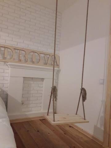 Фото номера Улучшенный двухместный номер с 1 кроватью Хостелы Eco Hostel DROVA г. Львов 9