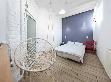 Фото номера Двухместный номер с 1 кроватью и общей ванной комнатой Хостелы Eco Hostel DROVA г. Львов 8