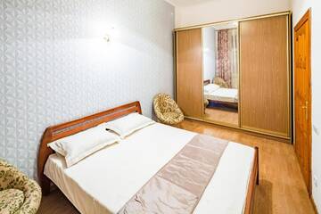 Фото номера Апартаменты Апартаменты Three bedrooms on Square Rynok near Vernissage г. Львов 52