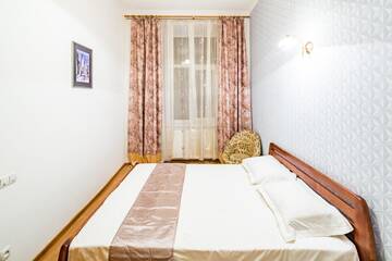 Фото номера Апартаменты Апартаменты Three bedrooms on Square Rynok near Vernissage г. Львов 20