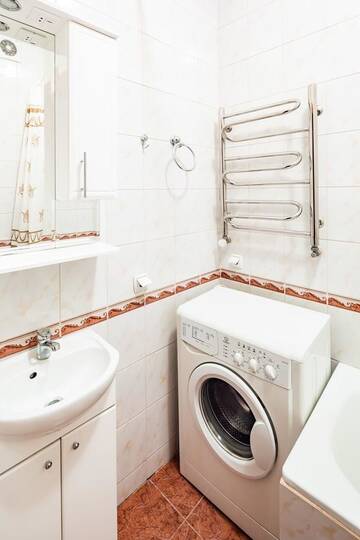 Фото номера Апартаменты Апартаменты Three bedrooms on Square Rynok near Vernissage г. Львов 26
