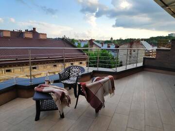 Фото номера Люкс с террасой Апартаменты Large terrace apartments in Old City г. Львов 27