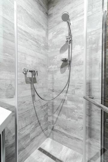 Фото номера Апартаменты с 1 спальней Апартаменты InLvivApartment on Hazova str (3) г. Львов 21