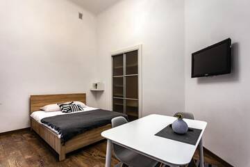 Фото номера Апартаменты с 1 спальней Апартаменты Valova 13/9, small studio г. Львов 16