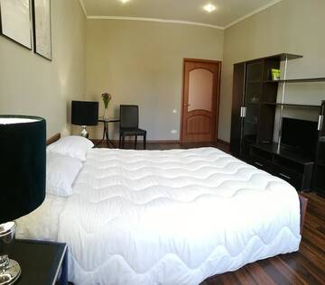 Фото номера Апартаменты с 1 спальней Апартаменты Romantik apartment in the center г. Львов 13