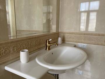 Фото номера Апартаменты с 2 спальнями Апартаменты Grand Apartment г. Львов 35