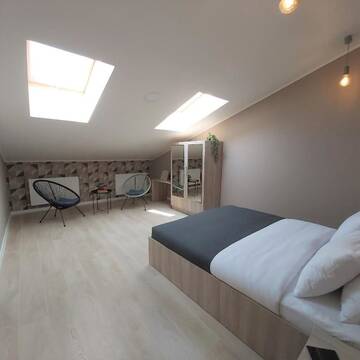 Фото номера Апартаменты Апартаменты Two-Bedroom Attic Apartment г. Львов 42