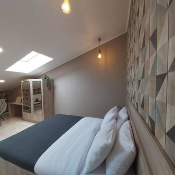 Фото номера Апартаменты Апартаменты Two-Bedroom Attic Apartment г. Львов 44