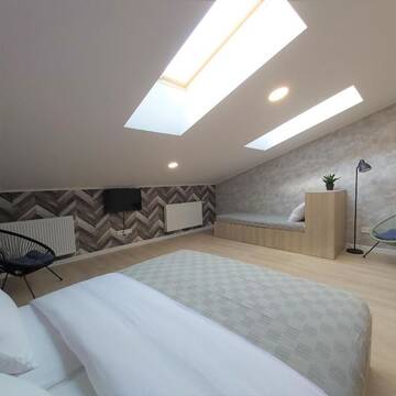 Фото номера Апартаменты Апартаменты Two-Bedroom Attic Apartment г. Львов 52