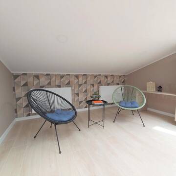 Фото номера Апартаменты Апартаменты Two-Bedroom Attic Apartment г. Львов 13