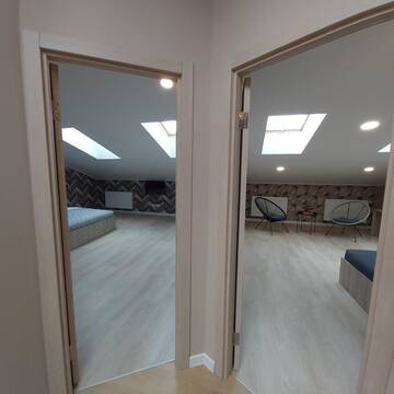 Фото номера Апартаменты Апартаменты Two-Bedroom Attic Apartment г. Львов 14