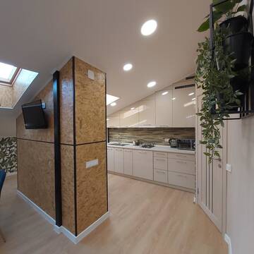 Фото номера Апартаменты Апартаменты Two-Bedroom Attic Apartment г. Львов 25