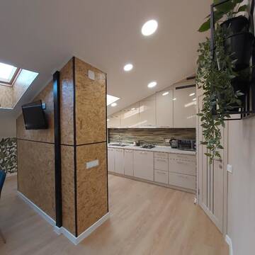 Фото номера Апартаменты Апартаменты Two-Bedroom Attic Apartment г. Львов 37