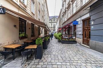 Фото номера Апартаменты-студио Апартаменты Lviv Apartments "Golden Rose" Historic City Center г. Львов 13
