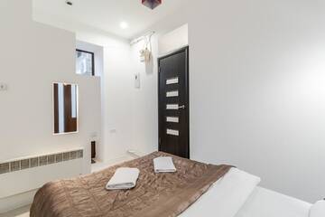 Фото номера Апартаменты с 1 спальней Апартаменты Black and Red squares apartment г. Львов 15