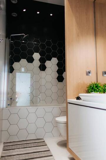 Фото номера Апартаменты с 2 спальнями Апартаменты Apartments DeLuxe "Під Дубом" г. Львов 10