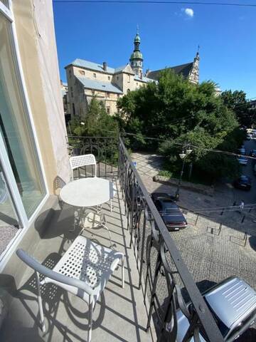 Фото номера Апартаменты с 2 спальнями Апартаменты Serbska Apartment г. Львов 77