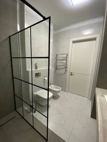 Фото номера Апартаменты с 2 спальнями Апартаменты Serbska Apartment г. Львов 55