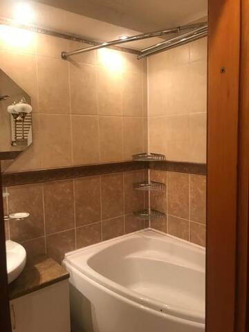 Фото номера Апартаменты с 2 спальнями Апартаменты Venezianova str г. Львов 47
