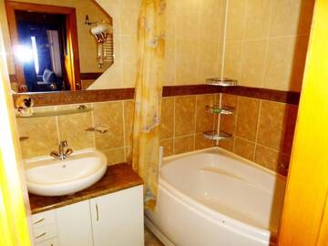 Фото номера Апартаменты с 2 спальнями Апартаменты Venezianova str г. Львов 36