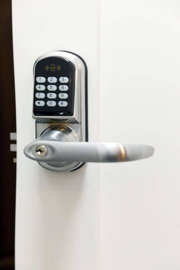Фото номера Четырехместный номер с балконом Апартаменты New Point in the Centre г. Львов 5