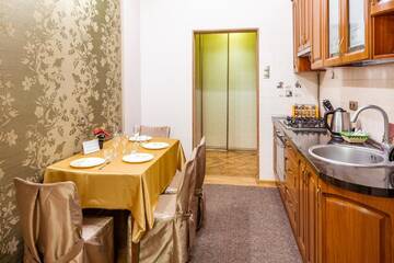 Фото номера Апартаменты с 2 спальнями Апартаменты BV Apartments Homey г. Львов 12