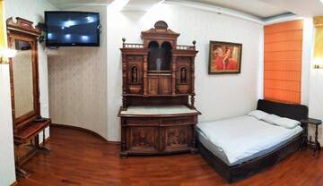Фото номера Апартаменты с 3 спальнями Апартаменты Old Lemberg (3 Rooms Lux Apartment ) г. Львов 48