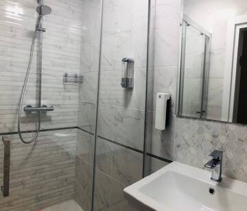 Фото номера Апартаменты с 2 спальнями Апартаменты Apartments “Za Kulisamy “ г. Львов 29