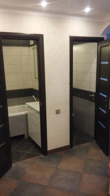 Фото номера Апартаменты с 3 спальнями Апартаменты Gallery Lviv Apartment г. Львов 11
