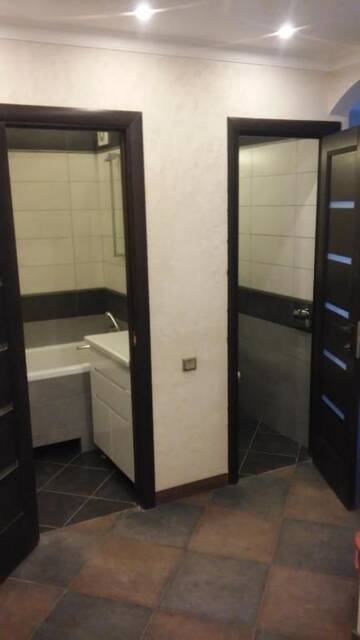 Фото номера Апартаменты с 3 спальнями Апартаменты Gallery Lviv Apartment г. Львов 22