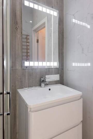 Фото номера Апартаменты с 2 спальнями Апартаменты Apartment on Chornomorska, 9 г. Львов 32