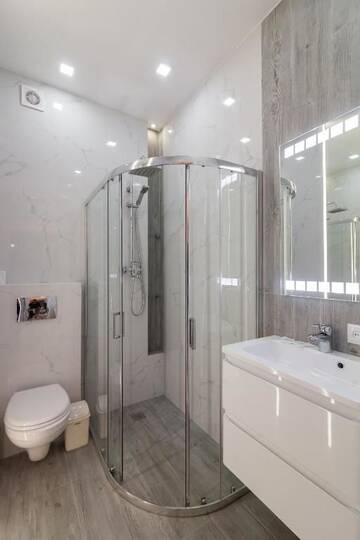 Фото номера Апартаменты с 2 спальнями Апартаменты Apartment on Chornomorska, 9 г. Львов 34