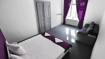 Фото номера Двухместный номер с 1 кроватью Хостелы Family Hostel Lviv г. Львов 4