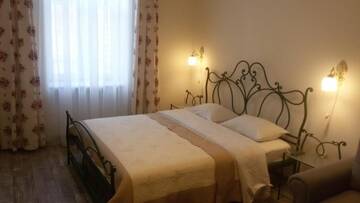 Фото номера Апартаменты с 2 спальнями Апартаменты Apartment Roksolana 4 г. Львов 9