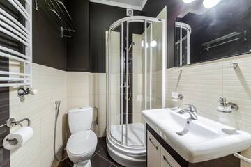 Фото номера Апартаменты с 1 спальней Апартаменты Apartment on Stavropihiiska Street 1 г. Львов 40