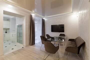Фото номера Апартаменты с 3 спальнями Апартаменты Apartment on Knyaza Romana 24 г. Львов 19