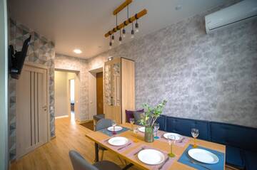 Фото номера Апартаменты с 3 спальнями Апартаменты 3 Bedroom Apartment in the city center г. Львов 51