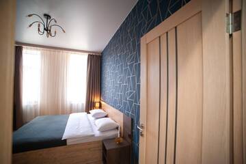 Фото номера Апартаменты с 3 спальнями Апартаменты 3 Bedroom Apartment in the city center г. Львов 19