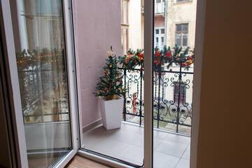 Фото номера Апартаменты с 2 спальнями Апартаменты Glorious 3 room Apartment Near Old City г. Львов 50