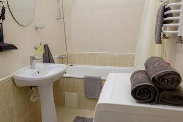 Фото номера Апартаменты с 2 спальнями Апартаменты Glorious 3 room Apartment Near Old City г. Львов 61