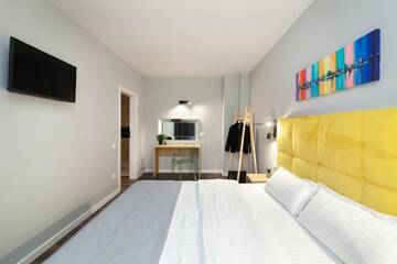 Фото номера Апартаменты с 2 спальнями Апарт-отели AUSTRIAN APART HOTEL г. Львов 10