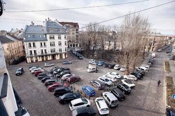 Фото номера Апартаменты Делюкс Апарт-отели AUSTRIAN APART HOTEL г. Львов 3