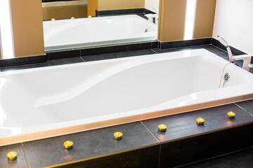 Фото номера Апартаменты с 3 спальнями Апартаменты V Apartments г. Львов 47