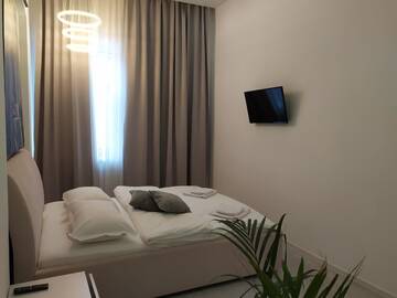 Фото номера Апартаменты с 3 спальнями Апартаменты V Apartments г. Львов 14
