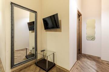 Фото номера Апартаменты с 1 спальней Апартаменты Apartment on Stavropihiiska Street 2 г. Львов 13