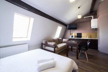 Фото номера Апартаменты-студио Апартаменты Аpartments in the center on Mitniy Square г. Львов 14