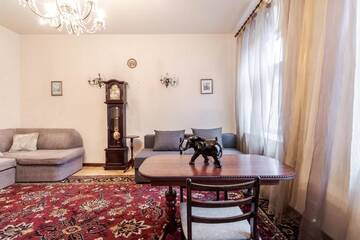 Фото номера Апартаменты с 2 спальнями Апартаменты Doroshenka Antique Apartment г. Львов 56