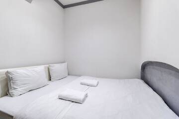 Фото номера Апартаменты с 2 спальнями Апартаменты Bright Cute Apartment г. Львов 11